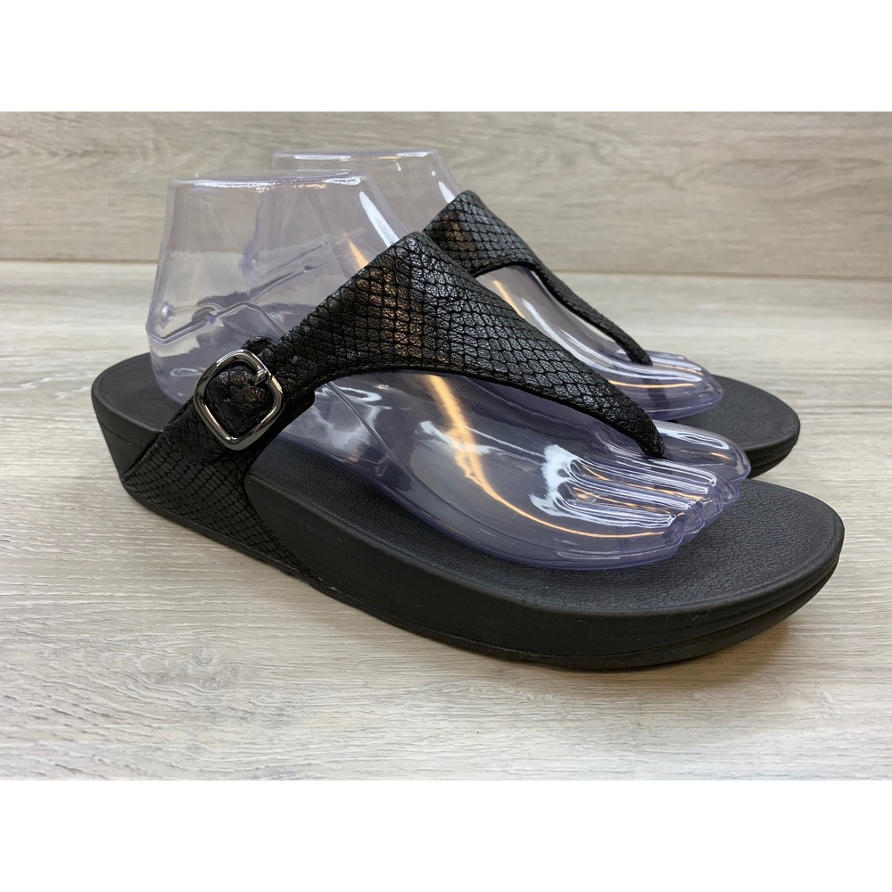 FitFlop Black Snake Embossed Leather Thong Sandals Women's 9 Comfort Shoes
